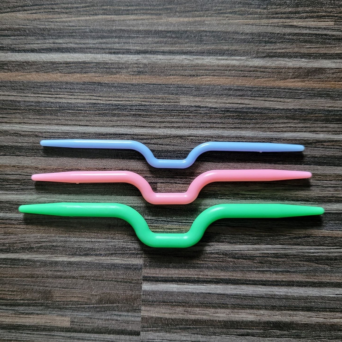 Aiguilles à torsades en plastique (Ens. de 3)