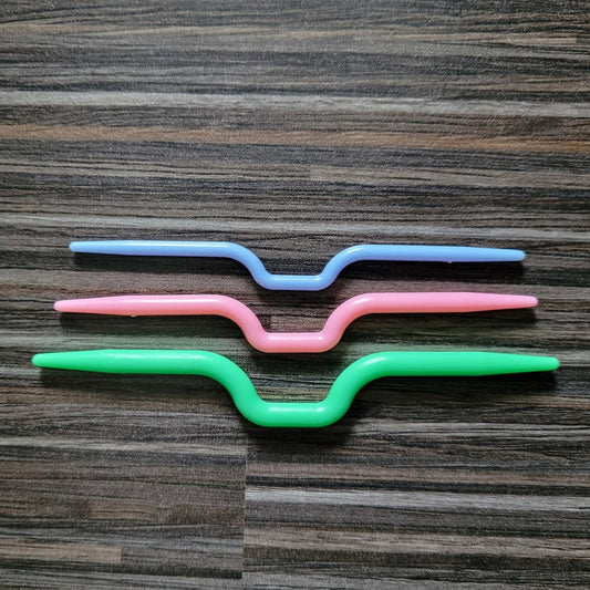 Aiguilles à torsades en plastique (Ens. de 3)
